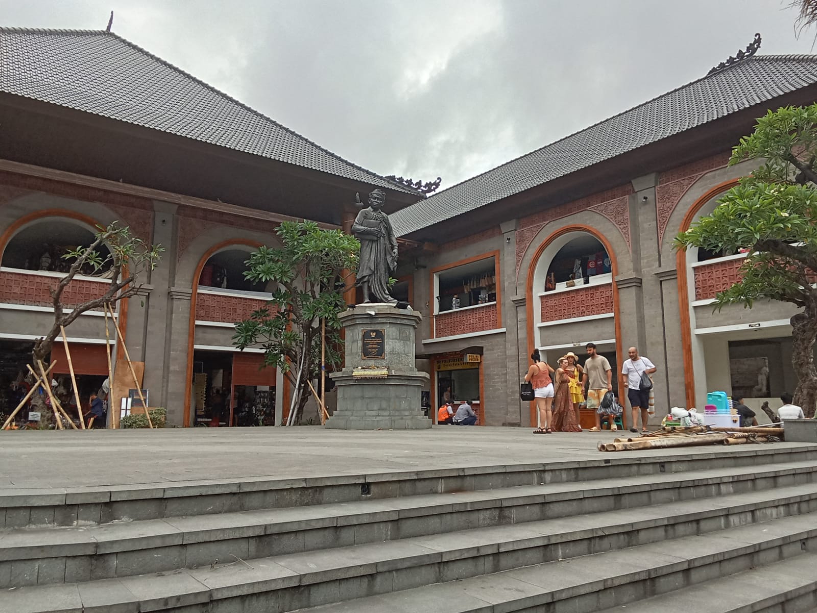 Copy of WhatsApp Image 2024-10-30 at 18.17.29.jpeg (262 KB)