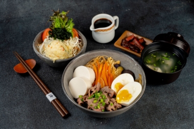 旅先で出会う、心満たされる日本の味わい🍽️