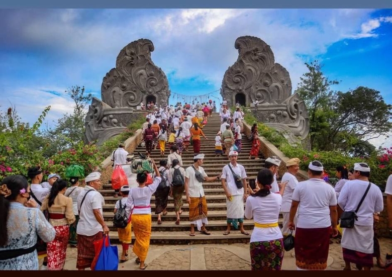 バリのデサ・アダットとは？観光で見える風景の背景にある村の仕組み